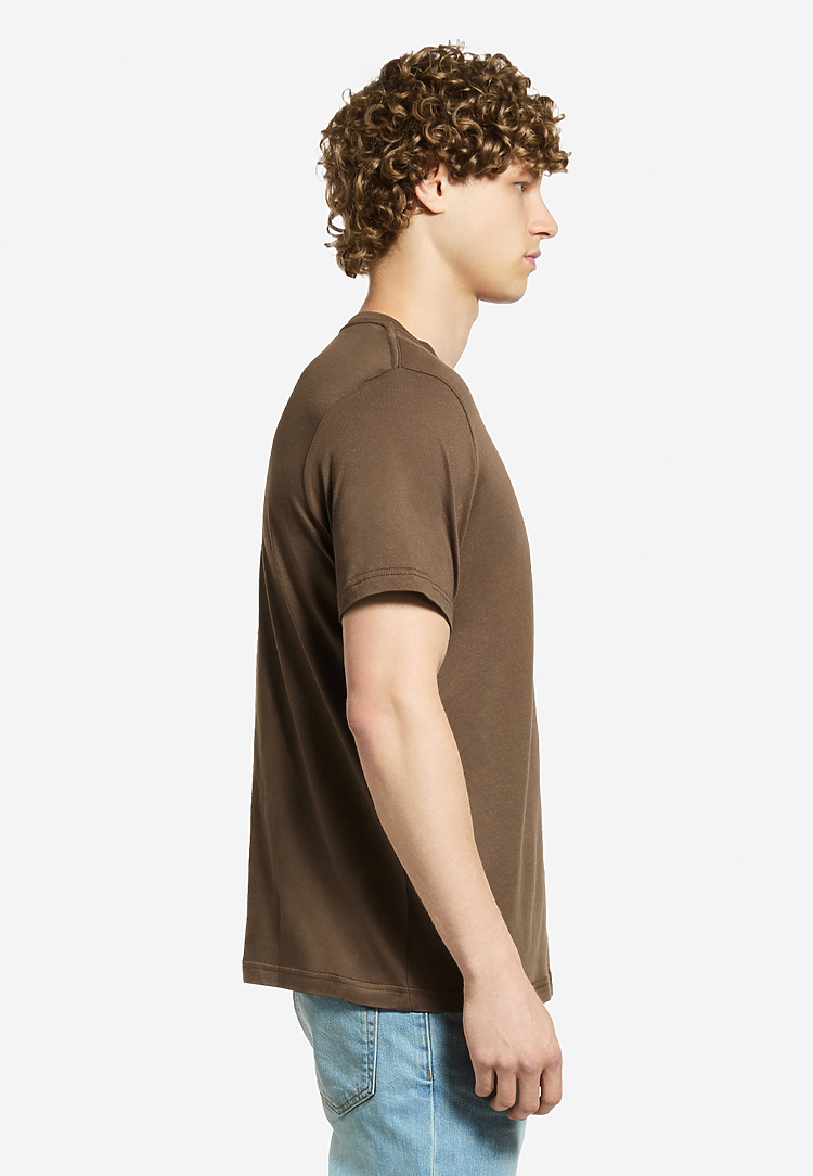 Deluxe Tee CHESTNUT side